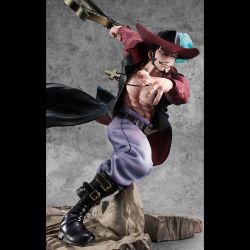 One Piece - Juracule Mihawk - Portrait Of Pirates Maximum (MegaHouse)