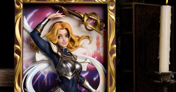 Infinity: League of Legends - Lux, The Lady of Luminosity - 3D Photo Frame  - Statue Forum