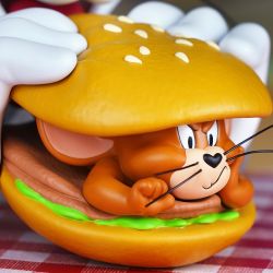 Soap Studio - Tom and Jerry Burger Bust