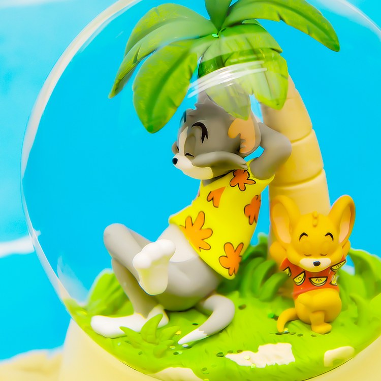Soap Studio - Tom and Jerry: Tropical Oasis Crystal Ball