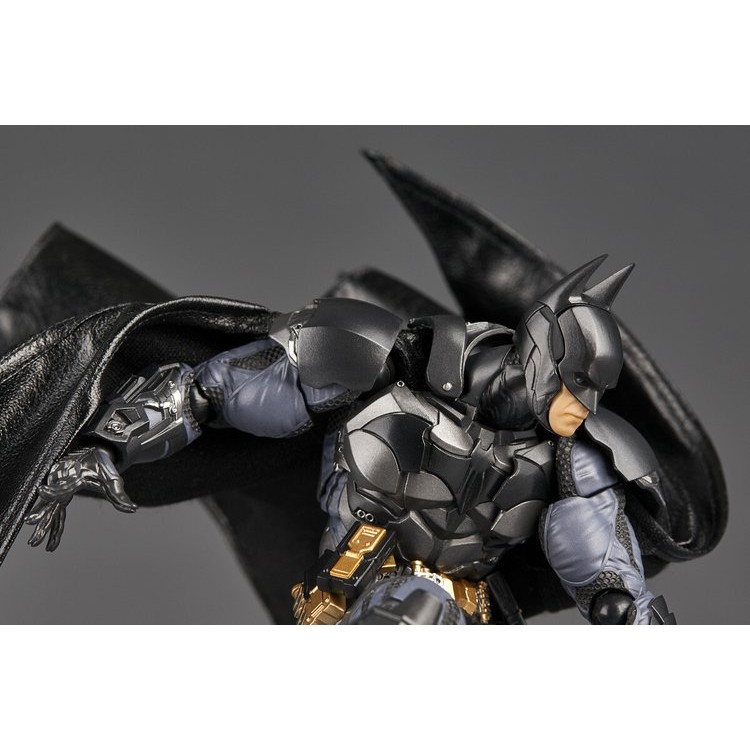 Batman: Arkham Knight - Batman - Amazing Yamaguchi - Revoltech - Arkham Knight Ver. (Kaiyodo)