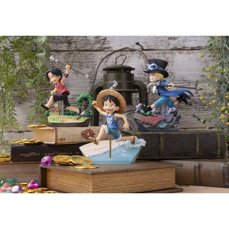 One Piece - Monkey D. Luffy - G.E.M. - Run!Run!Run!, 15th Anniversary Ver. (MegaHouse)