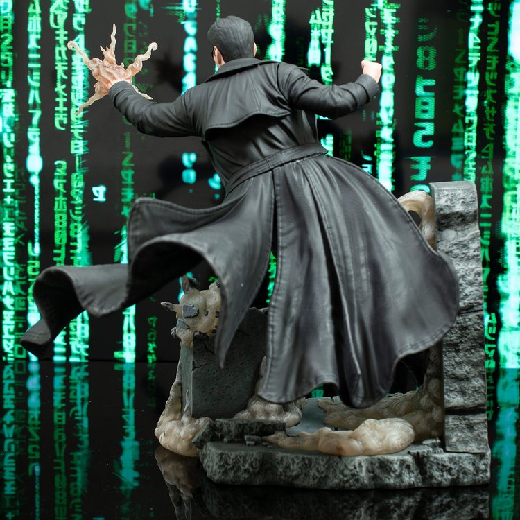 The Matrix Gallery Neo Deluxe Figure Diorama (Diamond Select Toys)