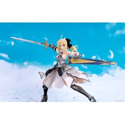 Reincarnation Saber Lily ~Distant Avalon~ (Good Smile Company)