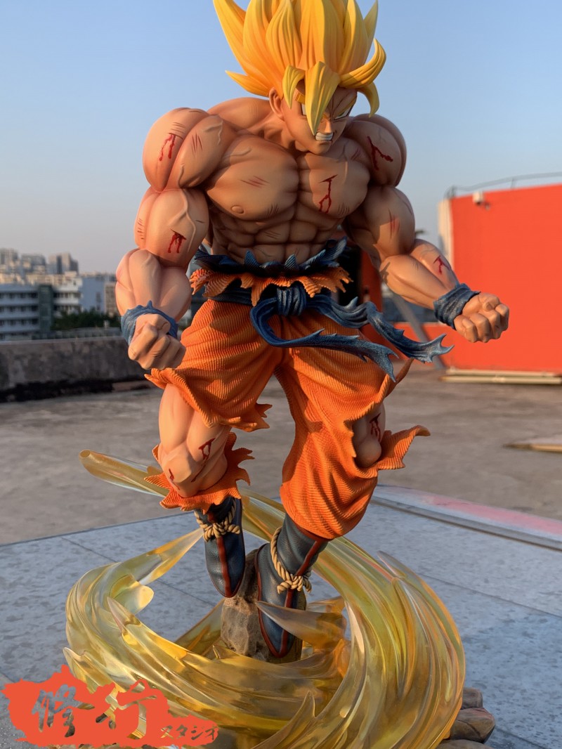 Practice Studio - Son Goku SSJ Resin Statue